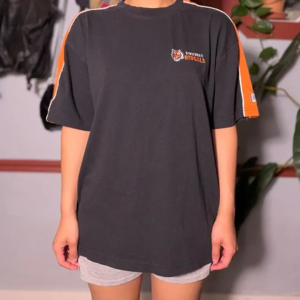 90s Cincinnati Bengals embroidered tee
